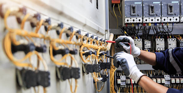 Professional Electrician technician working in Adairsville, GA